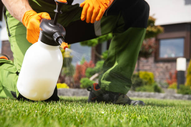 Best Commercial Pest Control Services  in Mill Hall, PA